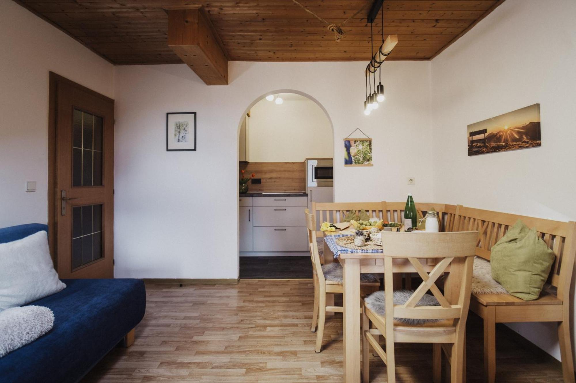 Toellhof Apartments And Farm Natz-Schabs Екстер'єр фото