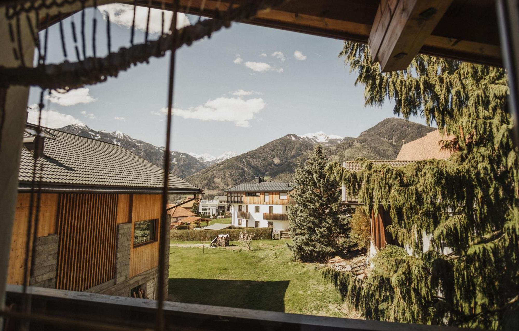Toellhof Apartments And Farm Natz-Schabs Екстер'єр фото