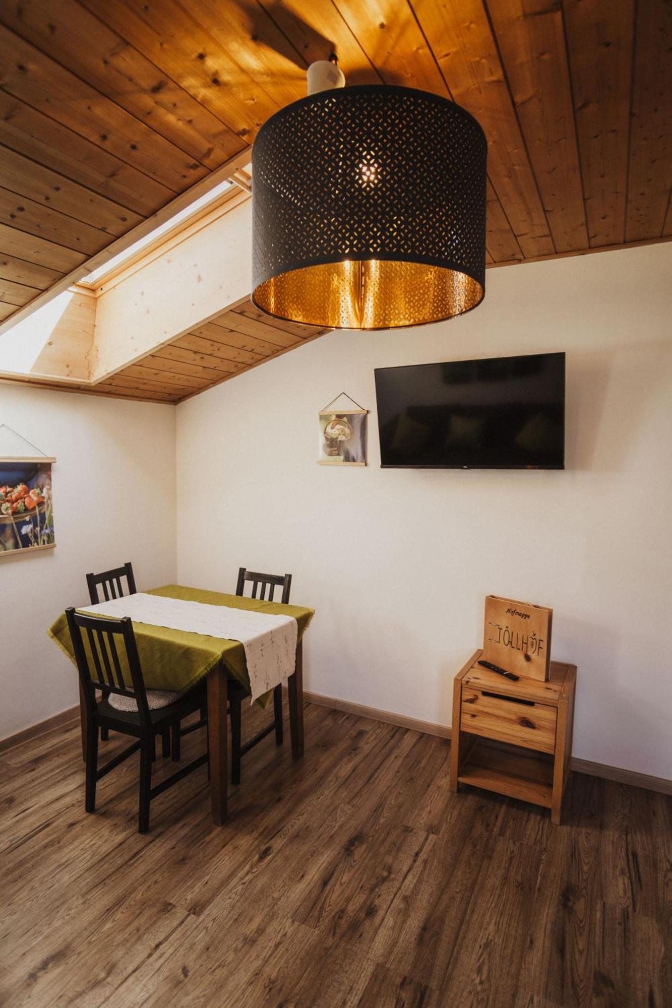 Toellhof Apartments And Farm Natz-Schabs Екстер'єр фото