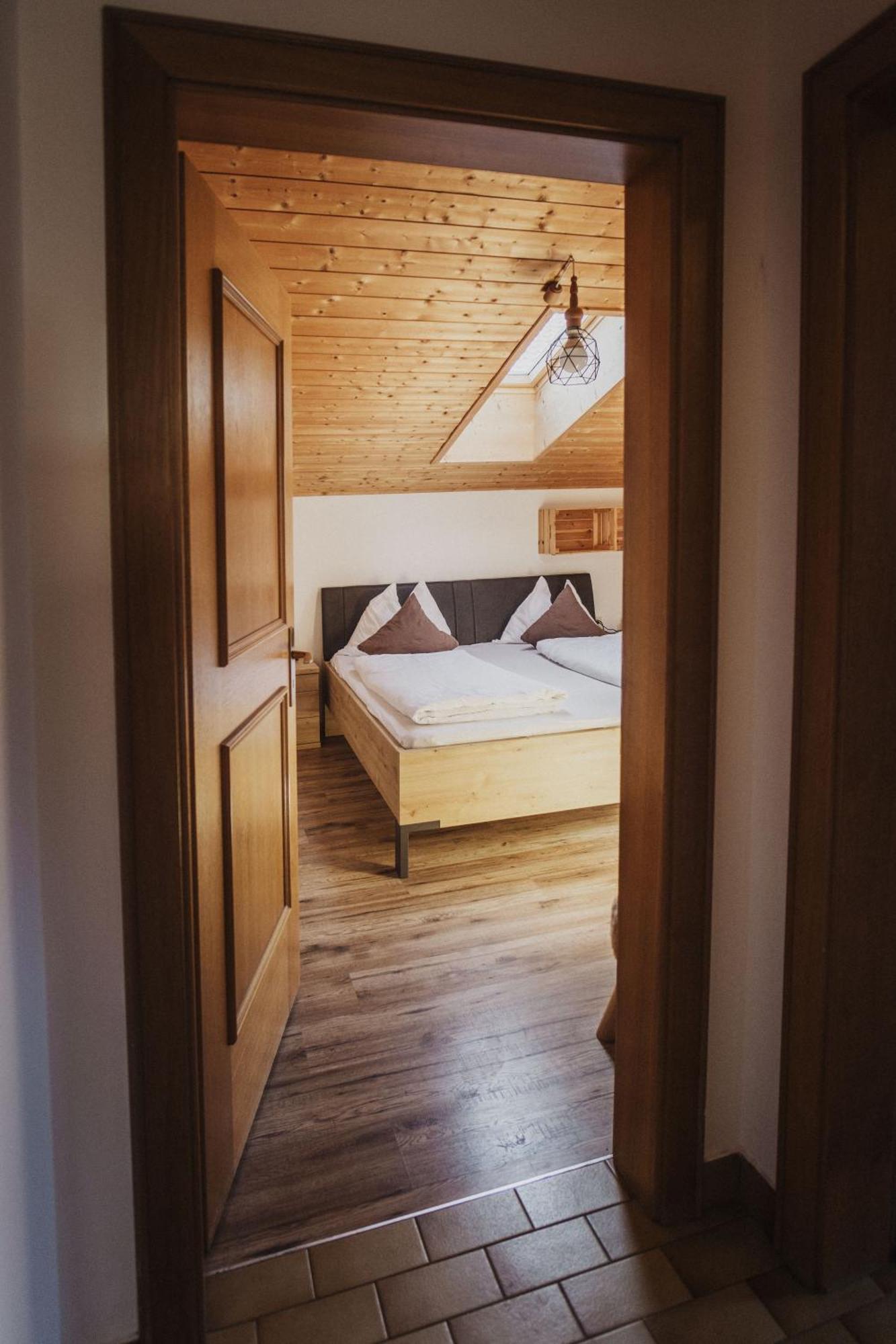 Toellhof Apartments And Farm Natz-Schabs Екстер'єр фото