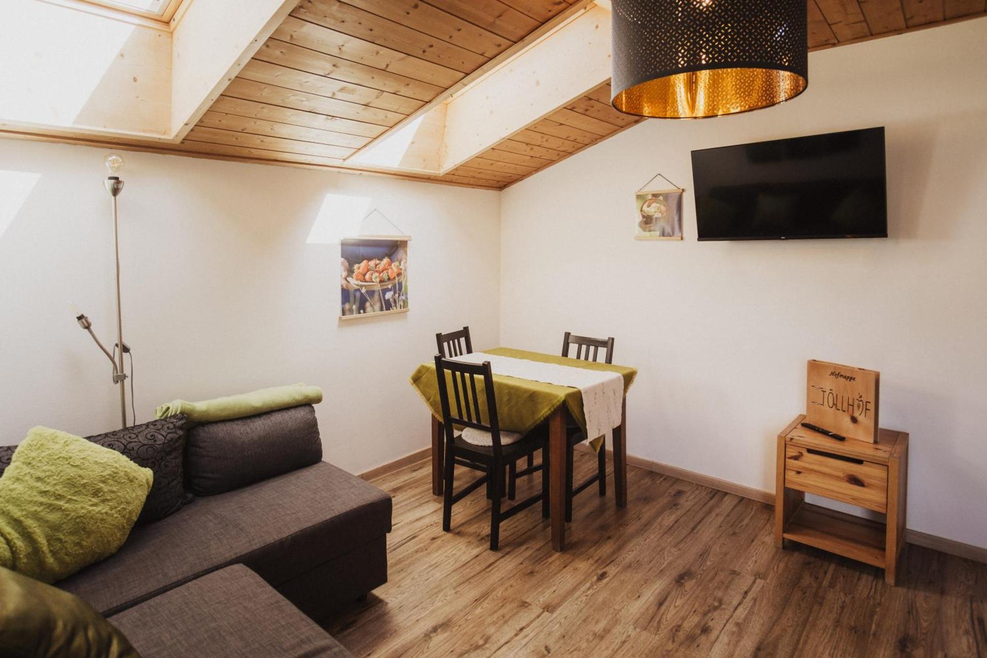 Toellhof Apartments And Farm Natz-Schabs Екстер'єр фото